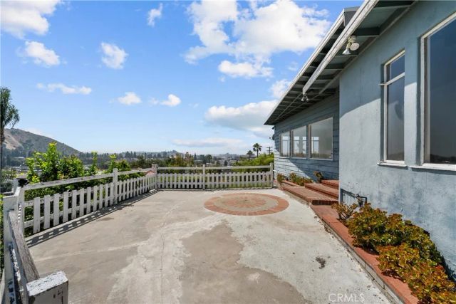 649 Atkins, Glendale, CA 91206