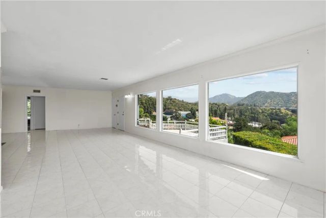 649 Atkins, Glendale, CA 91206