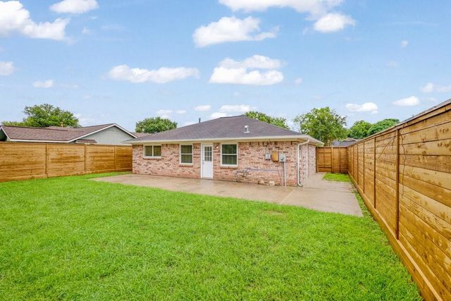 1303 Gamma Street, Pasadena, TX 77504