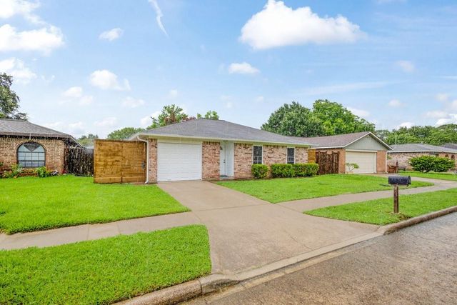 1303 Gamma Street, Pasadena, TX 77504