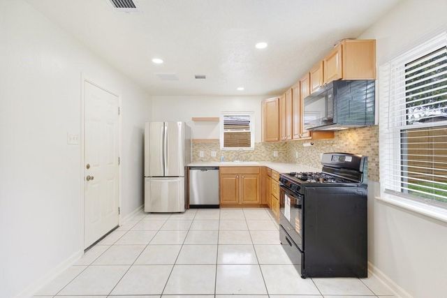1303 Gamma Street, Pasadena, TX 77504