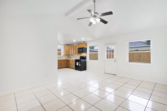 1303 Gamma Street, Pasadena, TX 77504