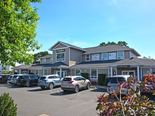 576 N Fifth Avenue, Sequim, WA 98382