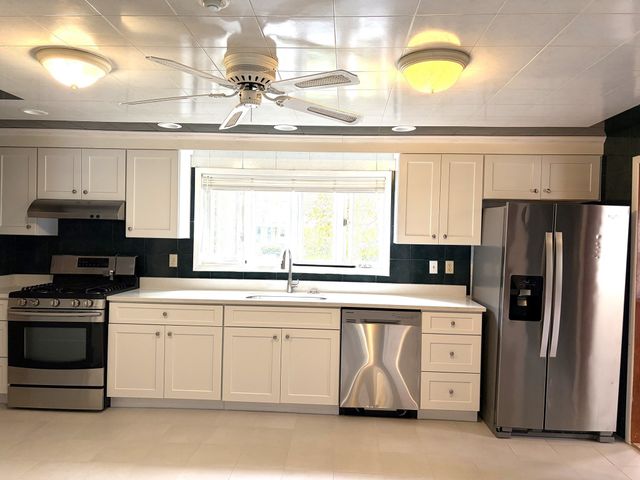 298 River Street 1, Newton, MA 02465
