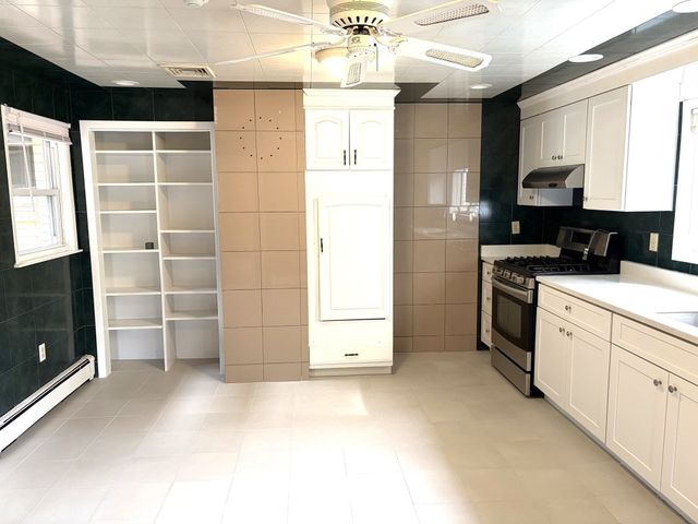 298 River Street 1, Newton, MA 02465