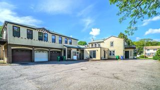 298 River Street 1, Newton, MA 02465