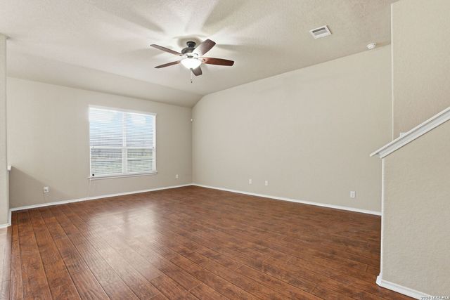 1720 SUNSPUR RD, New Braunfels, TX 78130