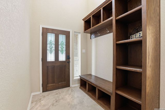 1720 SUNSPUR RD, New Braunfels, TX 78130