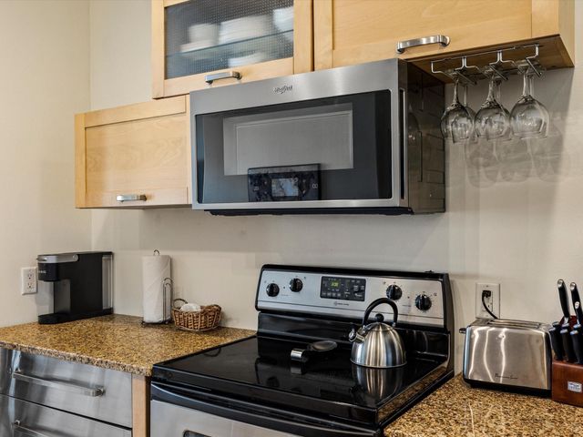 9420 Seawall Boulevard 306, Galveston, TX 77554