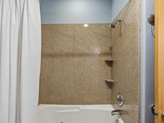 9420 Seawall Boulevard 306, Galveston, TX 77554