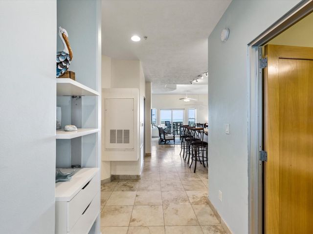 9420 Seawall Boulevard 306, Galveston, TX 77554