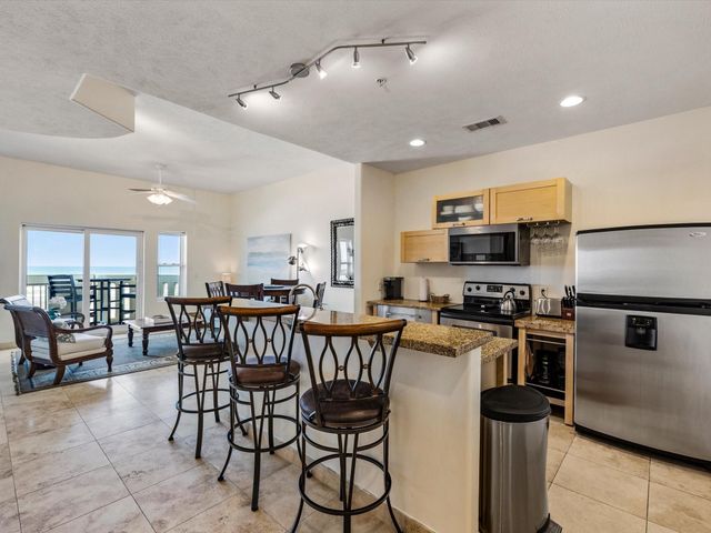 9420 Seawall Boulevard 306, Galveston, TX 77554