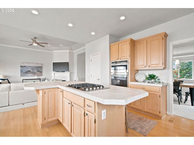 11938 Sw Elemar Ct, Tigard, OR 97224