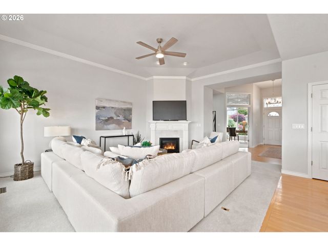11938 Sw Elemar Ct, Tigard, OR 97224