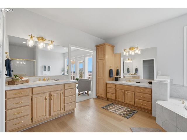 11938 Sw Elemar Ct, Tigard, OR 97224