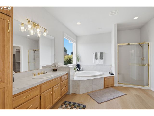 11938 Sw Elemar Ct, Tigard, OR 97224