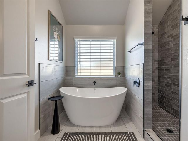 4065 Great Redwood Road, Norman, OK 73072