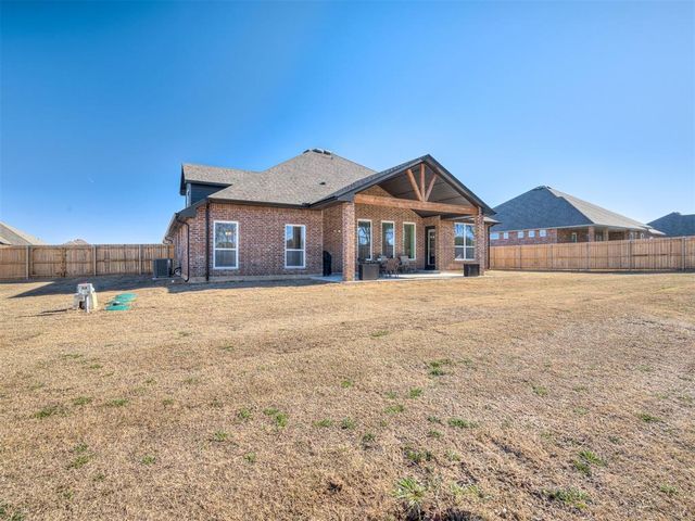 4065 Great Redwood Road, Norman, OK 73072