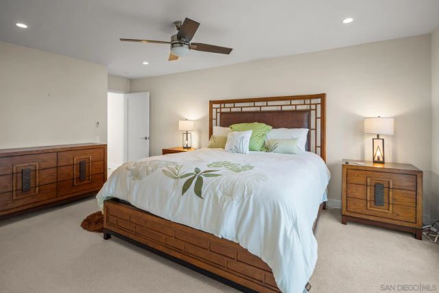 8 Antigua Ct, Coronado, CA 92118