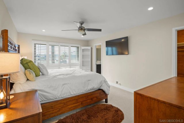 8 Antigua Ct, Coronado, CA 92118