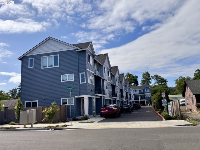 12086 Se HAROLD St 6, Portland, OR 97266