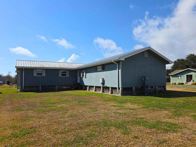 131 West 74th Street, Cut Off, LA 70345