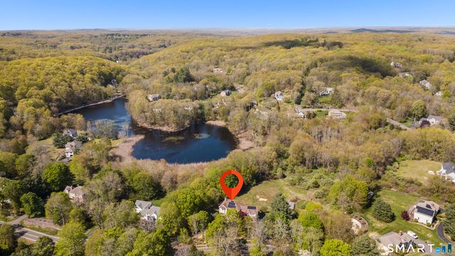 332 Hattertown Road, Monroe, CT 06468