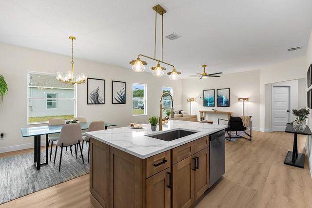 8236 104th Court, Vero Beach, FL 32967