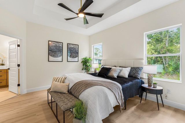 8236 104th Court, Vero Beach, FL 32967
