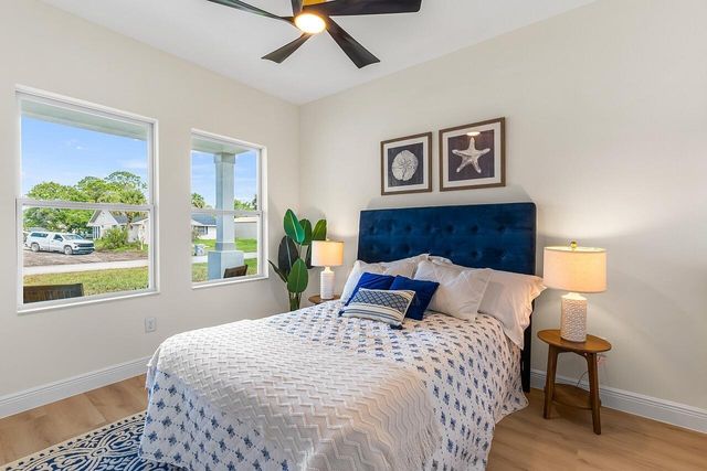 8236 104th Court, Vero Beach, FL 32967