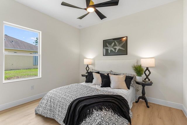 8236 104th Court, Vero Beach, FL 32967
