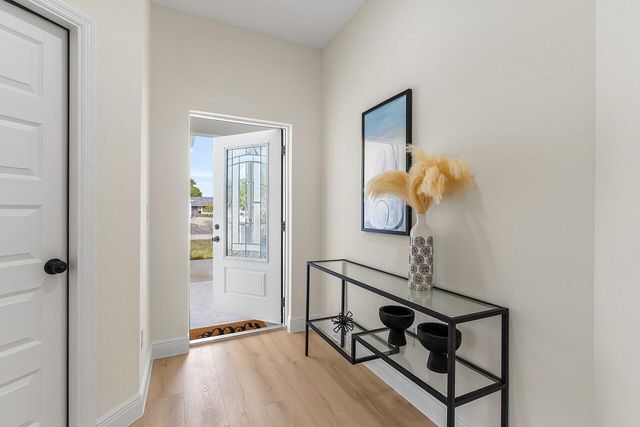 8236 104th Court, Vero Beach, FL 32967