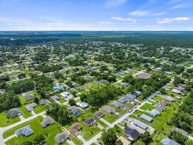 8236 104th Court, Vero Beach, FL 32967
