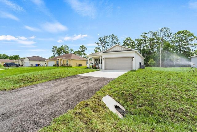 8236 104th Court, Vero Beach, FL 32967