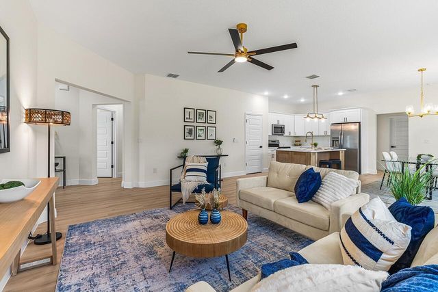 8236 104th Court, Vero Beach, FL 32967