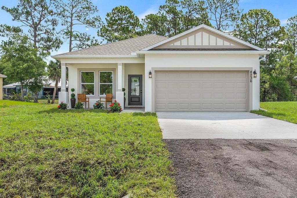 8236 104th Court, Vero Beach, FL 32967