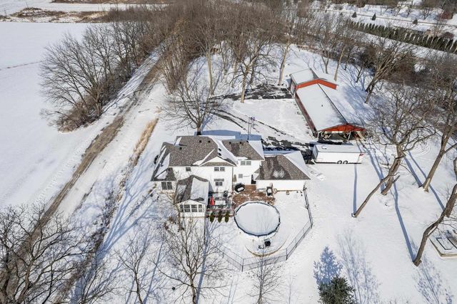 9012 N Jacobs Drive, Milton, WI 53563