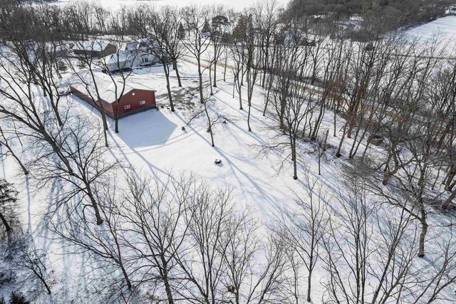 9012 N Jacobs Drive, Milton, WI 53563