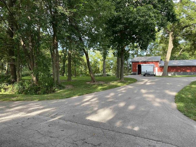 9012 N Jacobs Drive, Milton, WI 53563