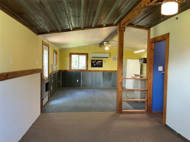 3900 County Road 304, Comanche, TX 76442