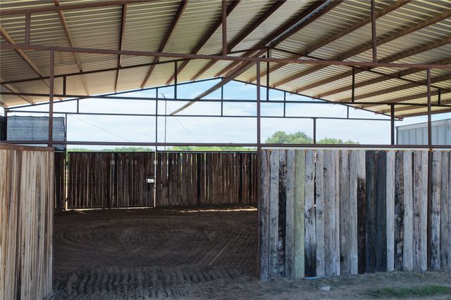 3900 County Road 304, Comanche, TX 76442