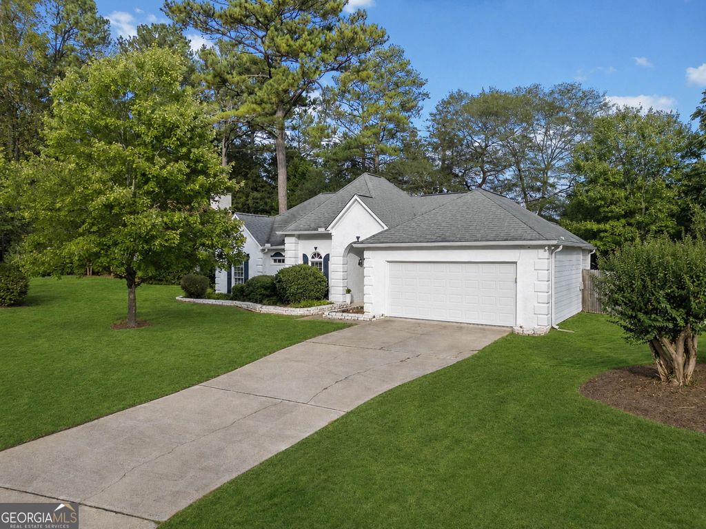 2376 Battle Forest Drive SW, Marietta, GA 30064 — photo 2