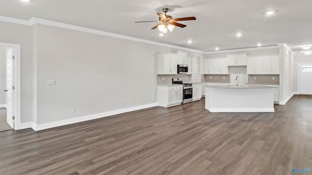 274 Crane Hollow Lane, Huntsville, AL 35811