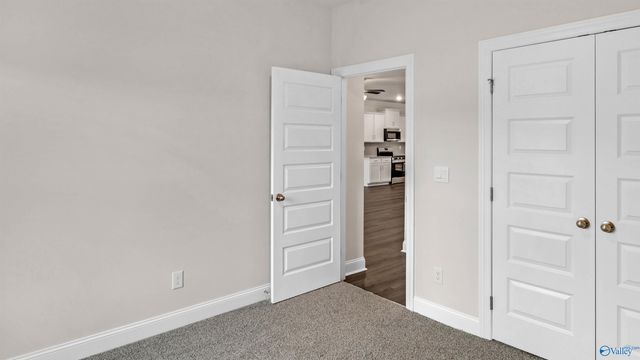 274 Crane Hollow Lane, Huntsville, AL 35811