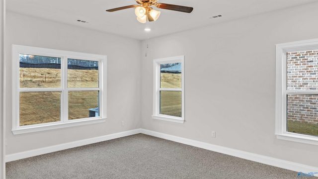 274 Crane Hollow Lane, Huntsville, AL 35811