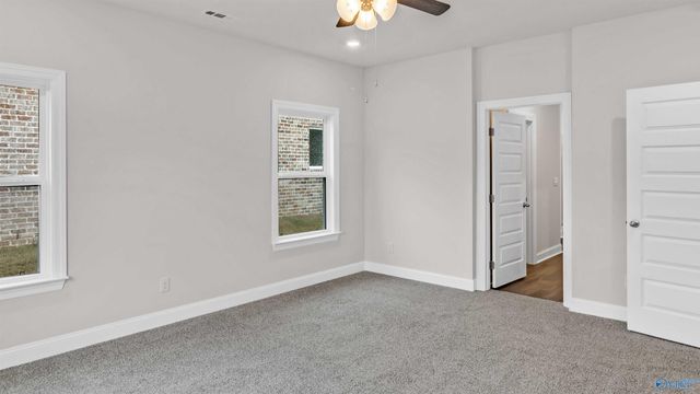 274 Crane Hollow Lane, Huntsville, AL 35811
