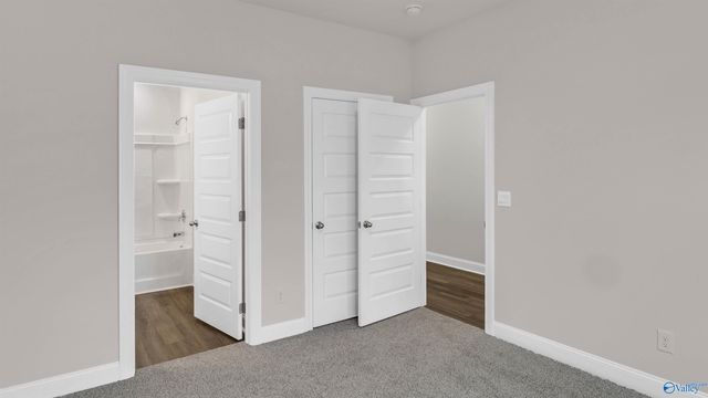 274 Crane Hollow Lane, Huntsville, AL 35811