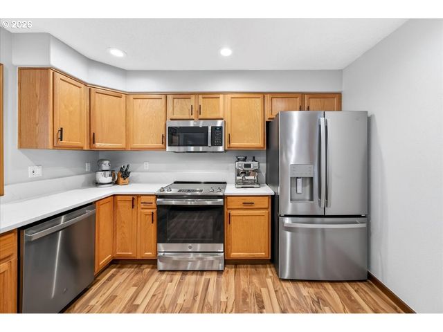5359 Nw WICKIUP Way, Portland, OR 97229