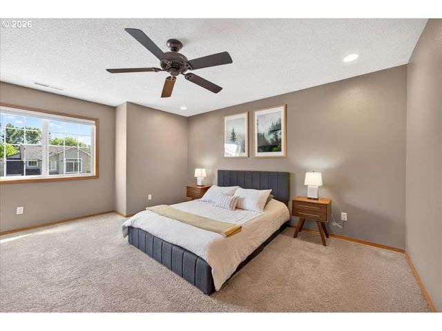 5359 Nw WICKIUP Way, Portland, OR 97229