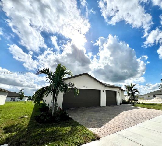 17376 SW 285th St 1, Homestead, FL 33030